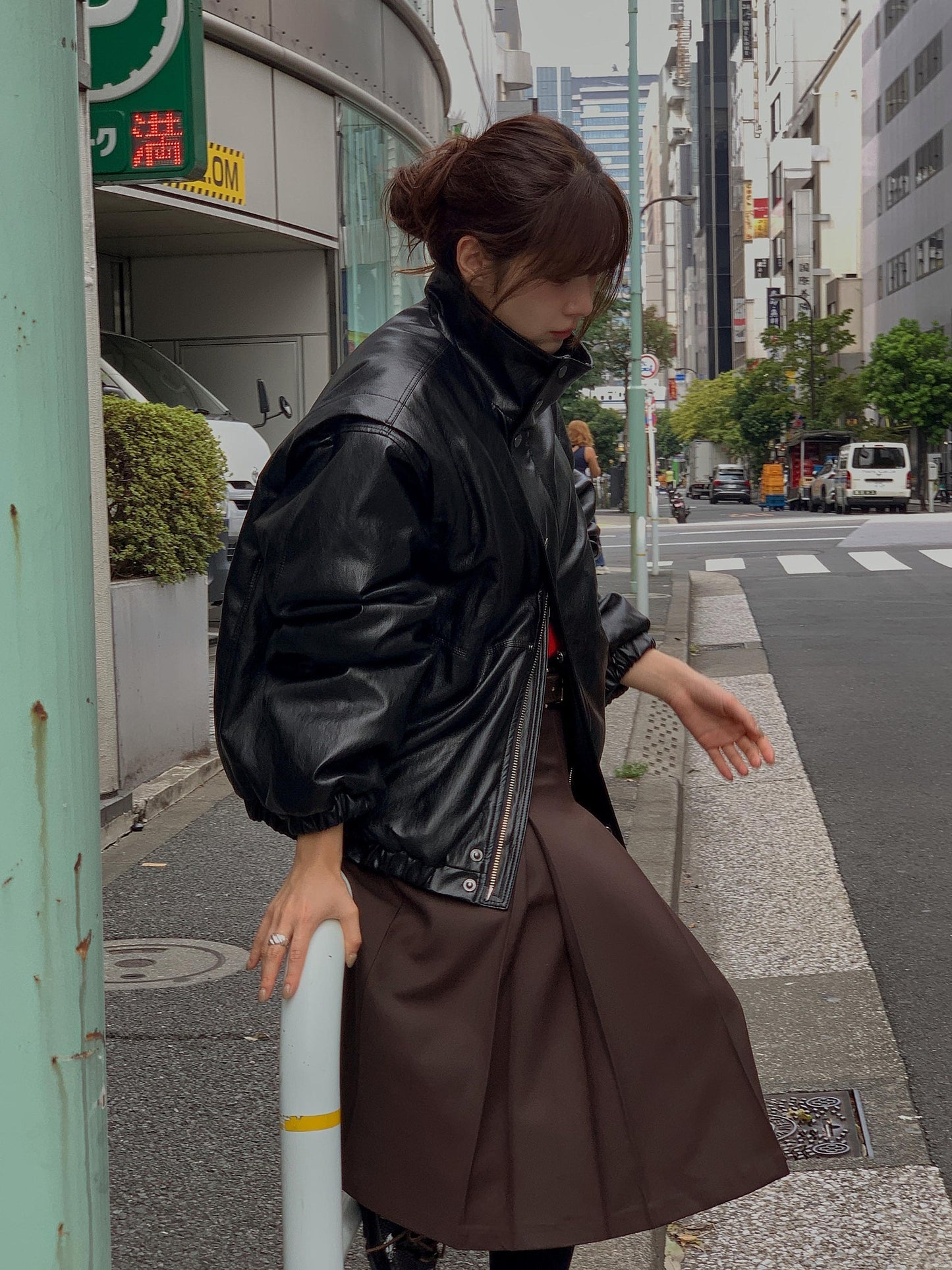 Inthe skirt-2col