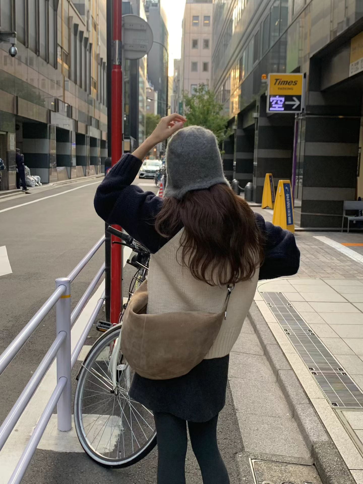 Ounce peanut raglan zip-up-2col