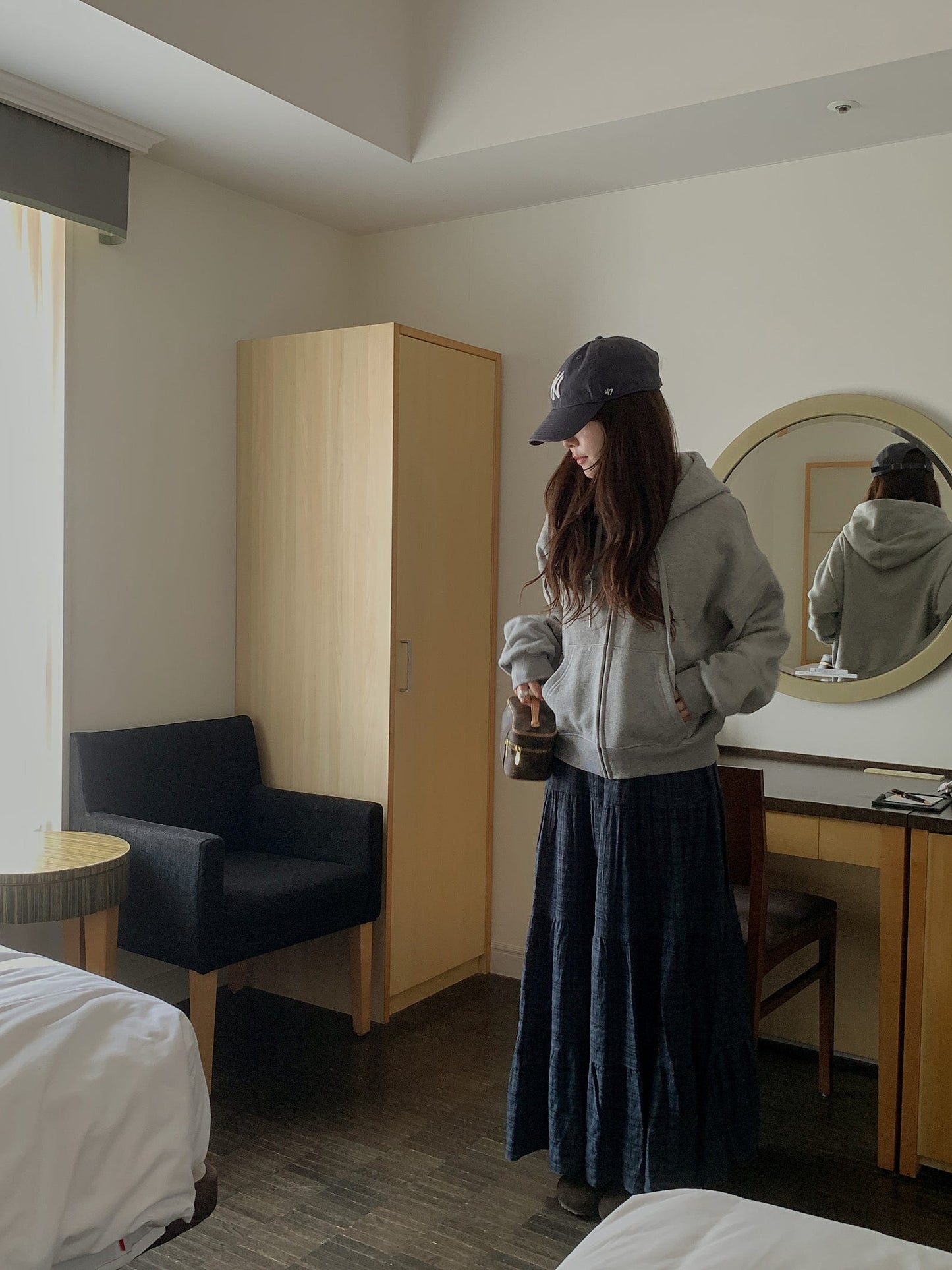 Essential gimo hood zip-up&pants&skirt-3col