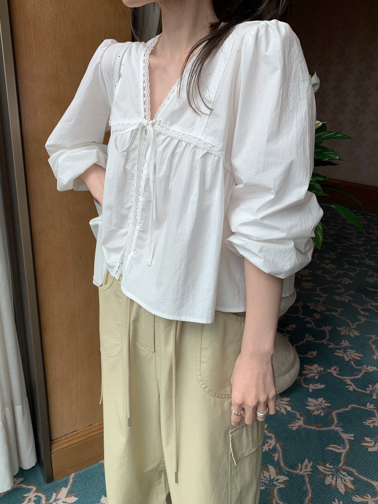Bell lace blouse