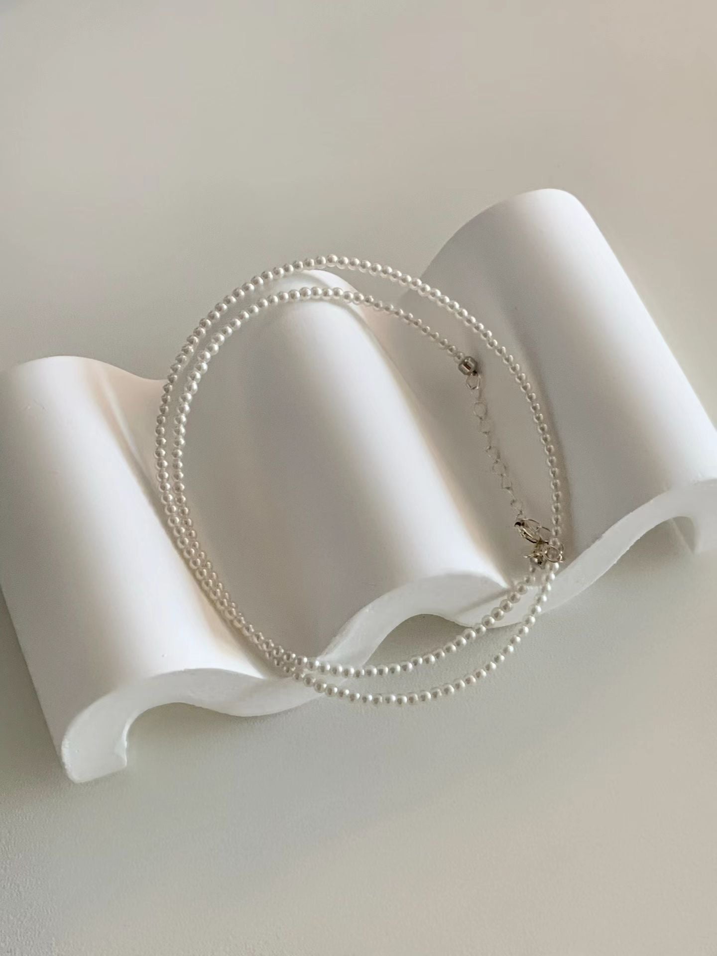 2mm glass pearl necklace