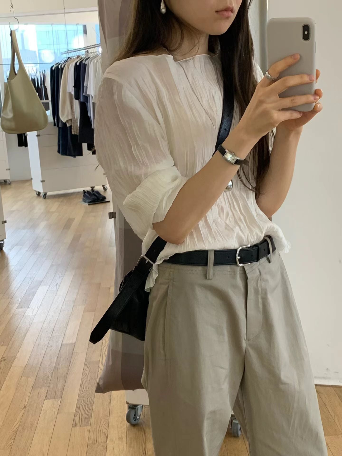 Ounce more wrinkle 2way blouse-2col