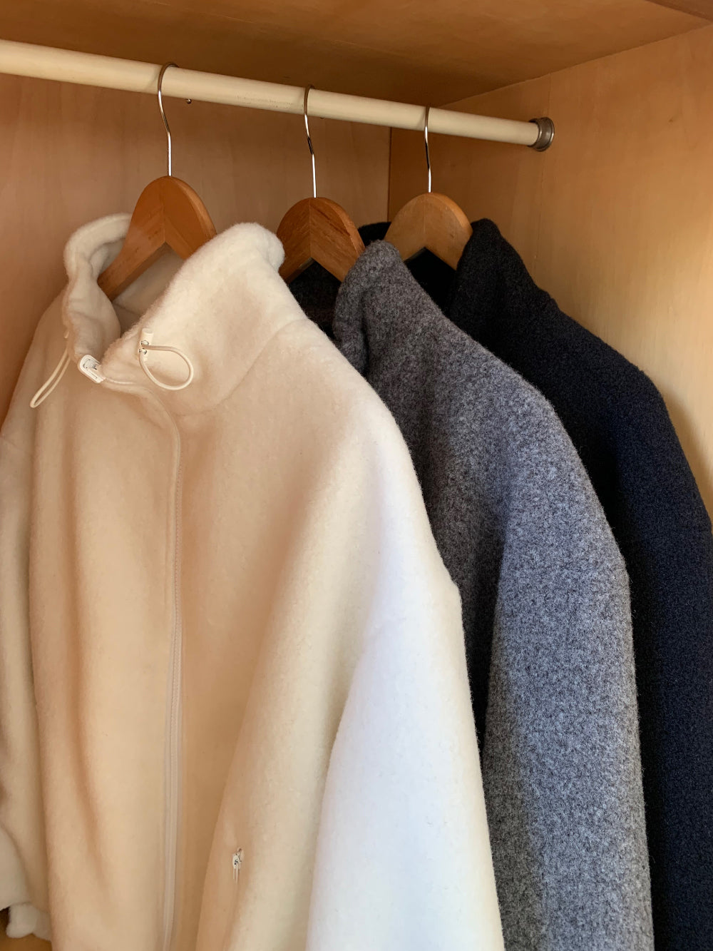 log fleece jumper-3col