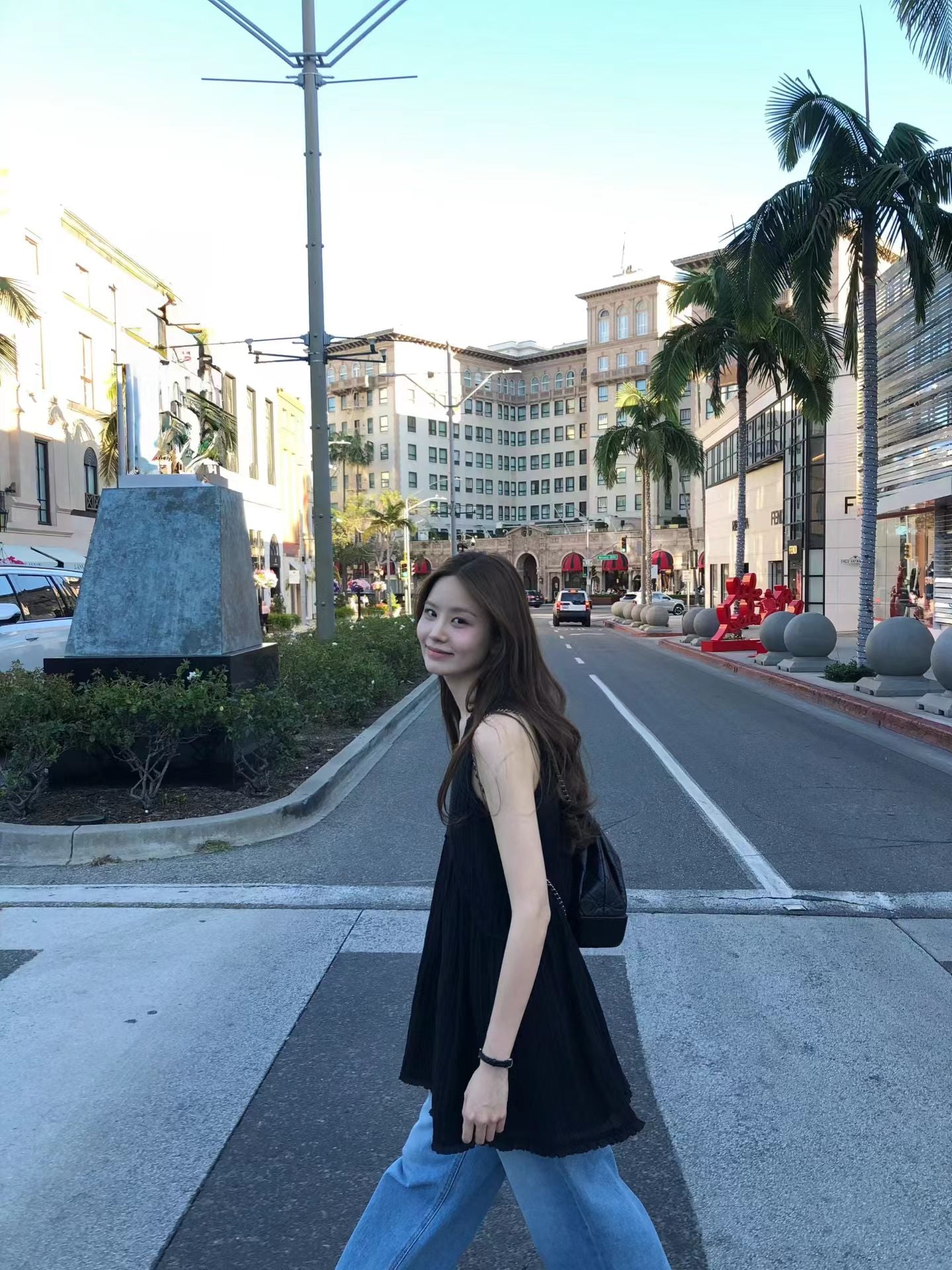 Ounce sheer u neck onepiece-2col