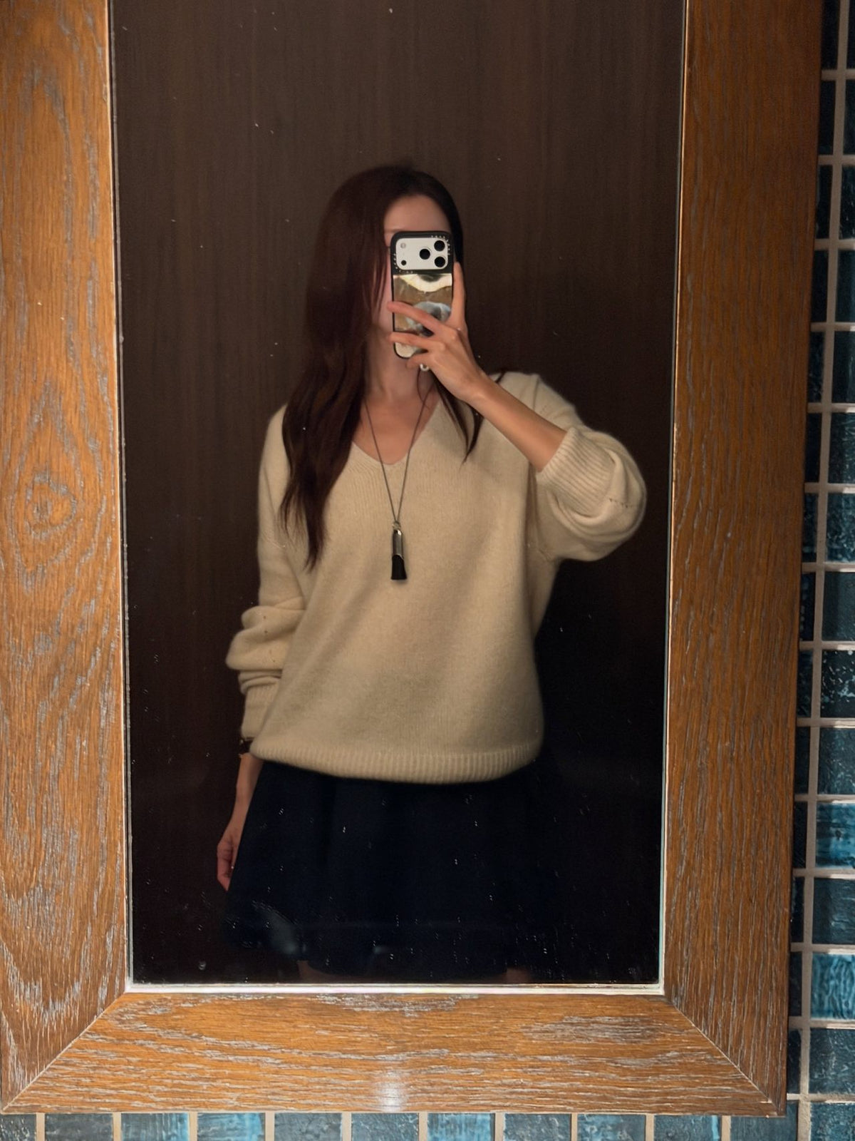 flora raccoon v-neck wholegarment knit-3col