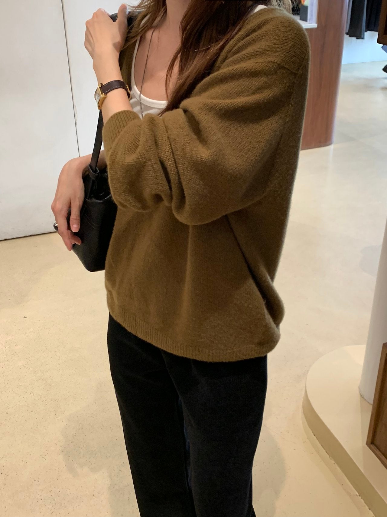 Celine cashmere wholegarment deep V-neck knit-3col