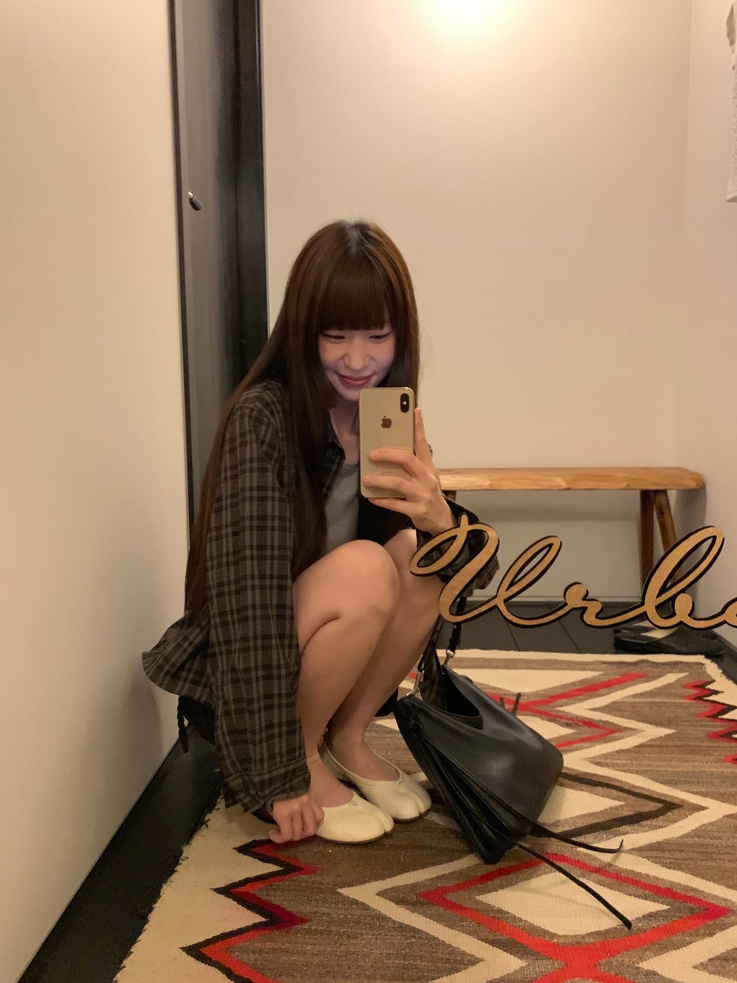 checkered wire shirt