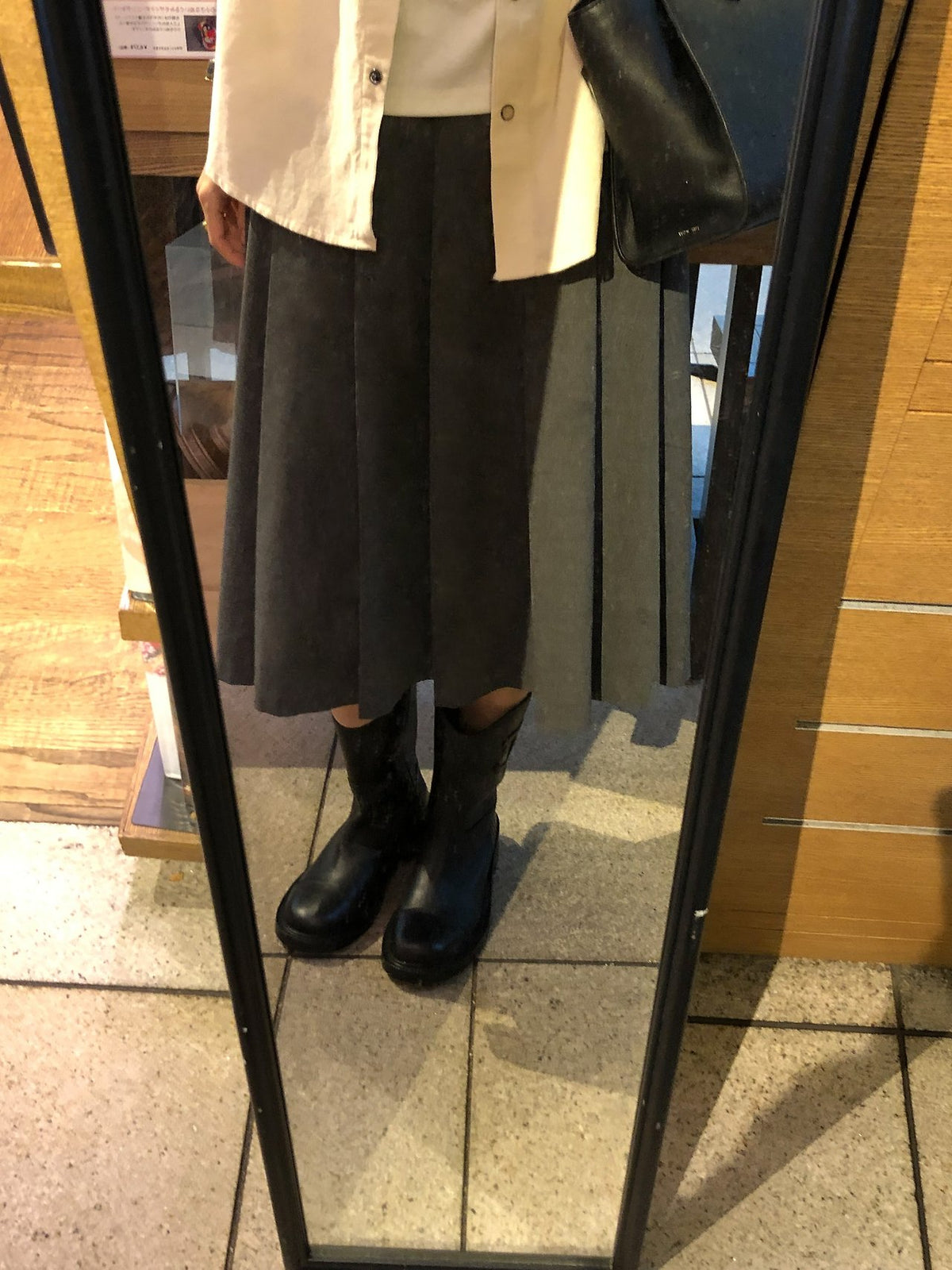 berry pleated midi skirt-2col