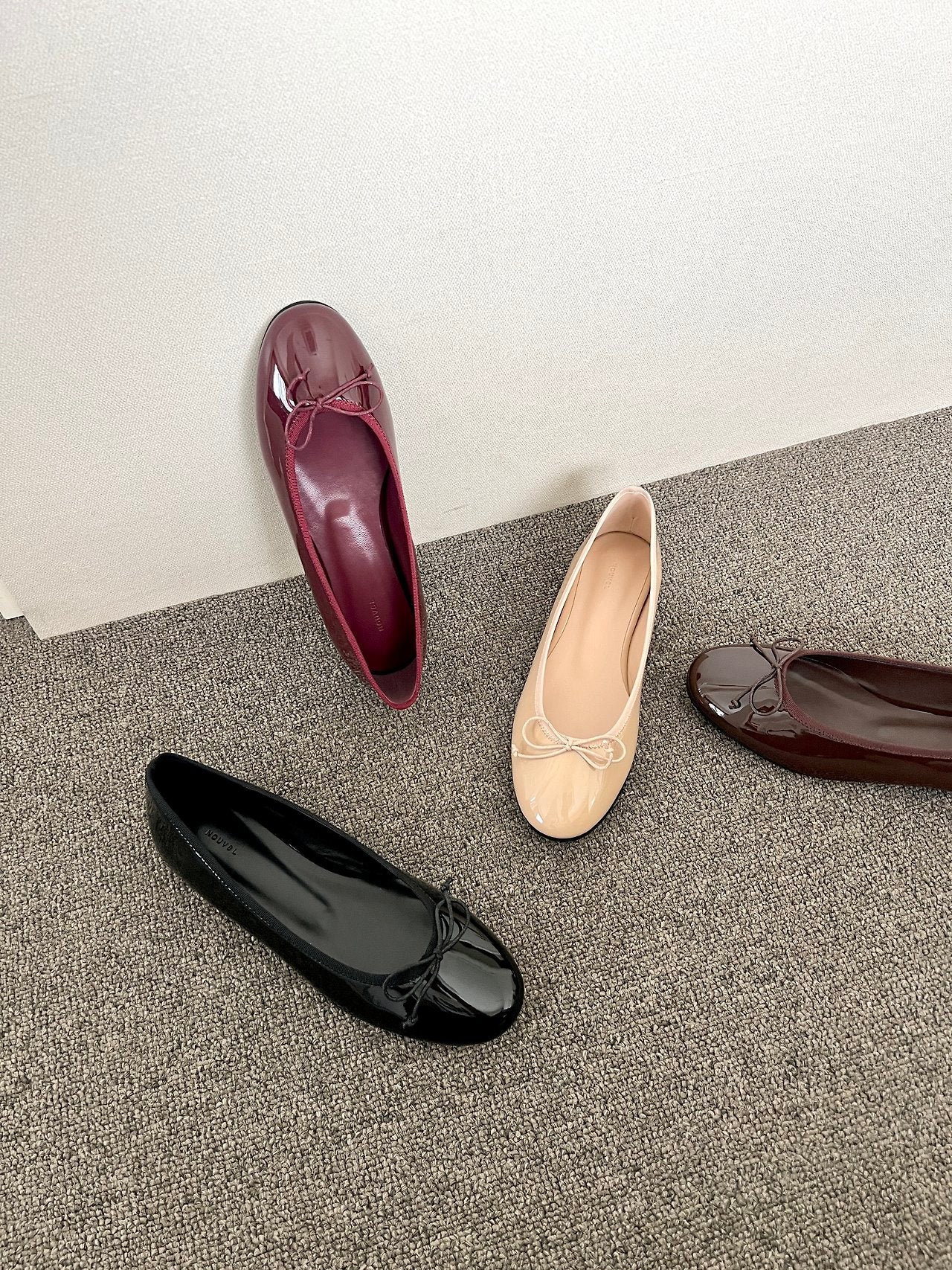 Enamel ribbon flats