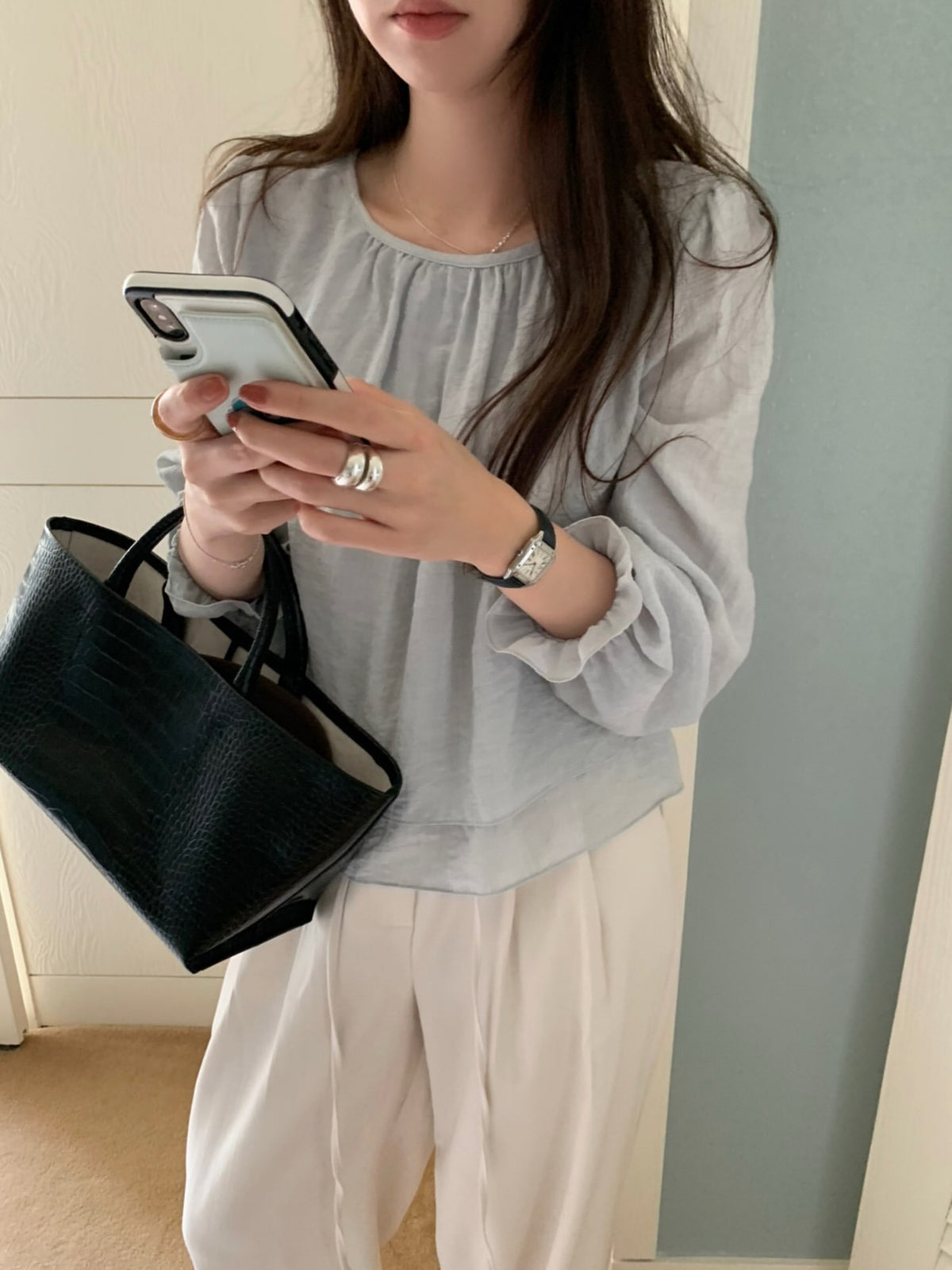 bene two-way blouse-2col