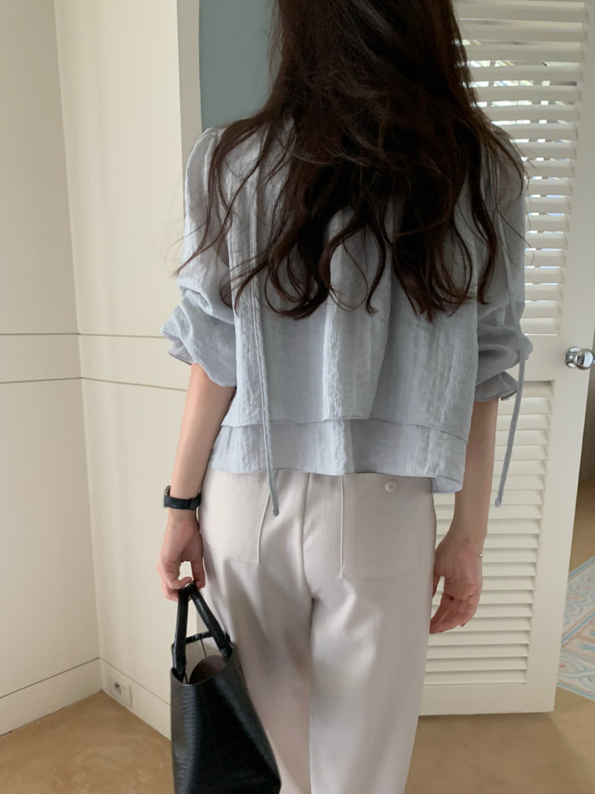 bene two-way blouse-2col