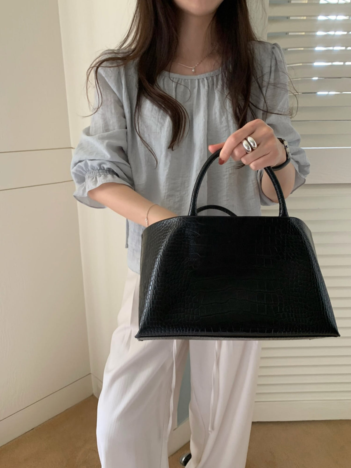 bene two-way blouse-2col