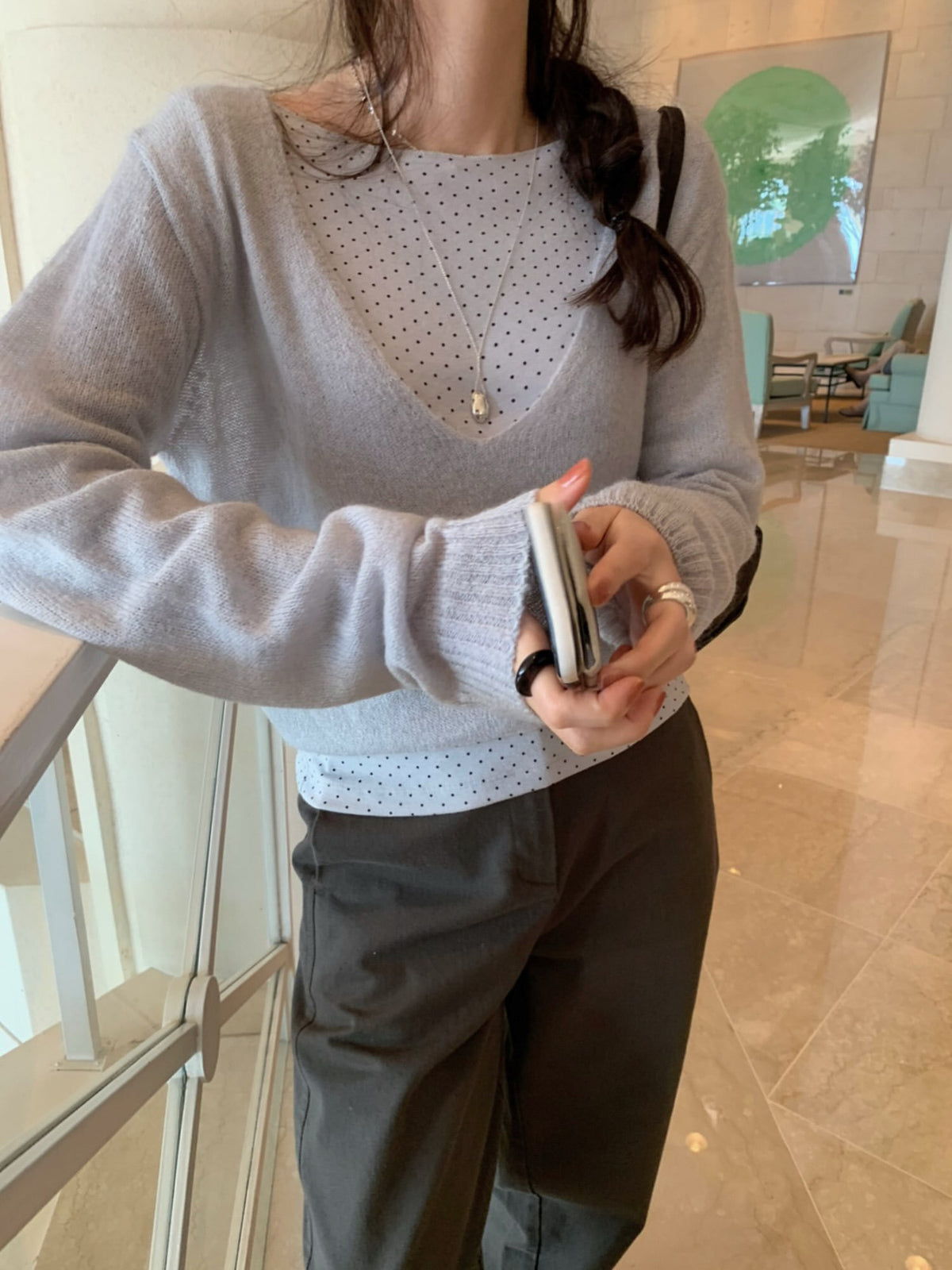 yuri v neck knit-4col