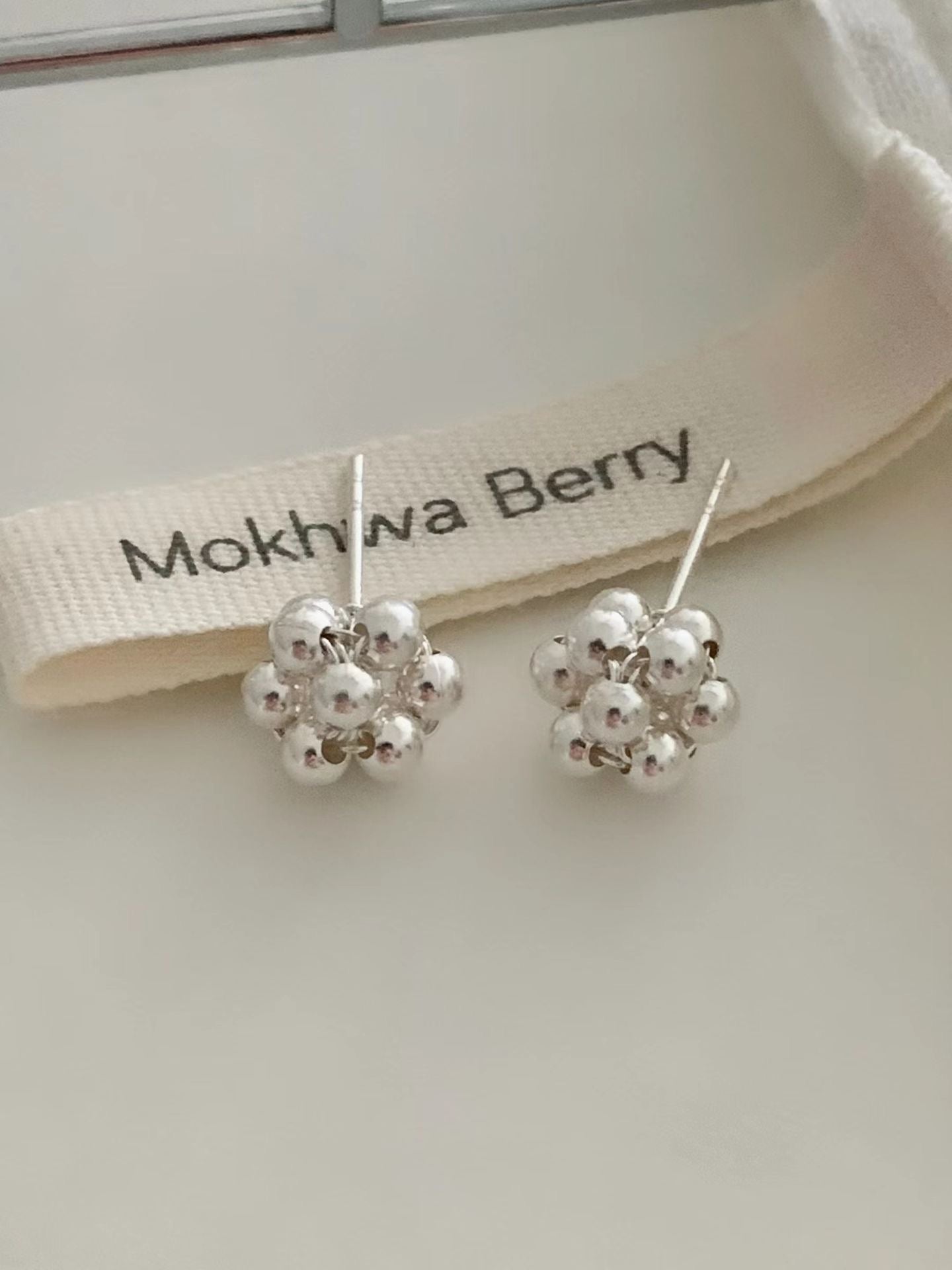 Grape Silver Ball Earring