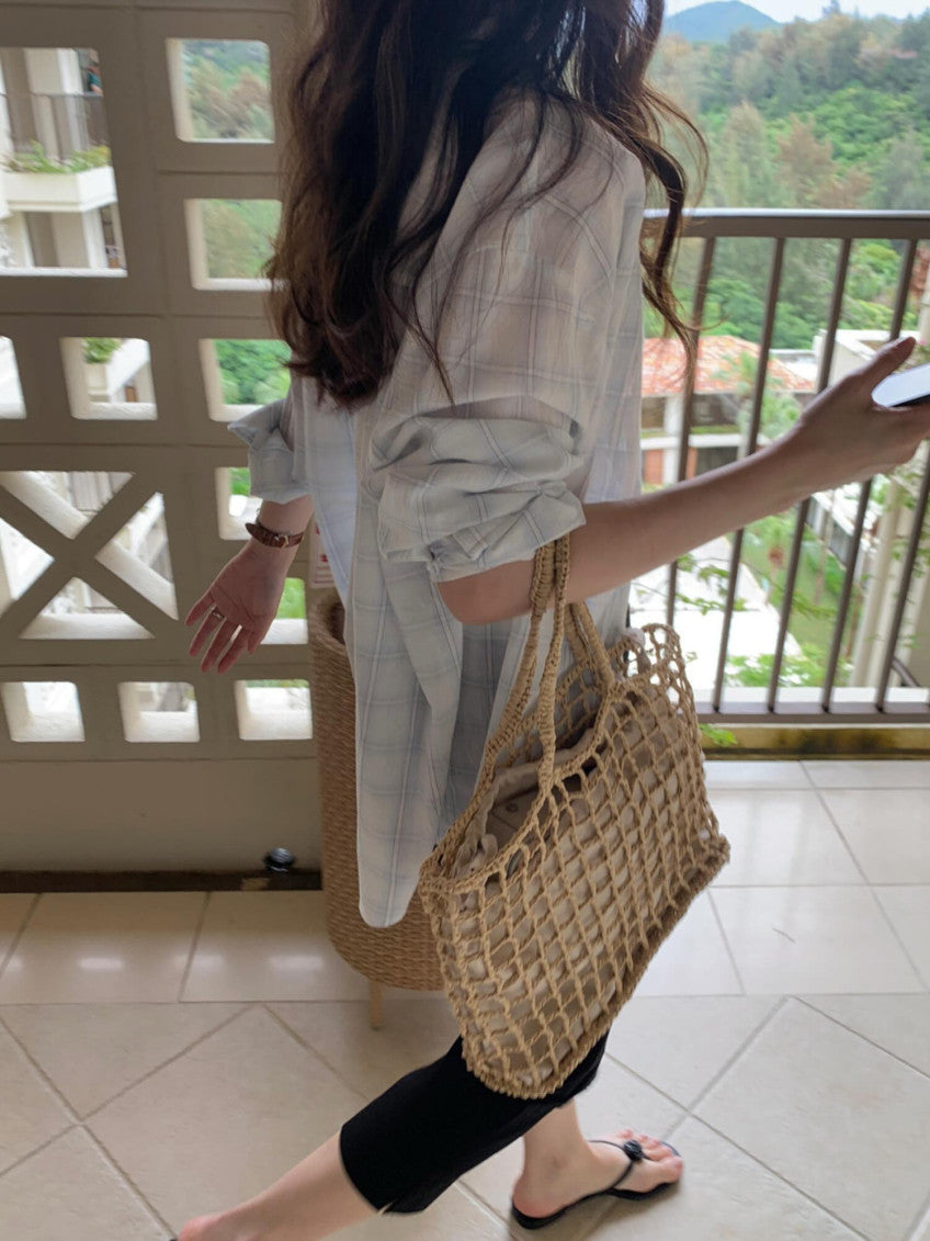 window shirt