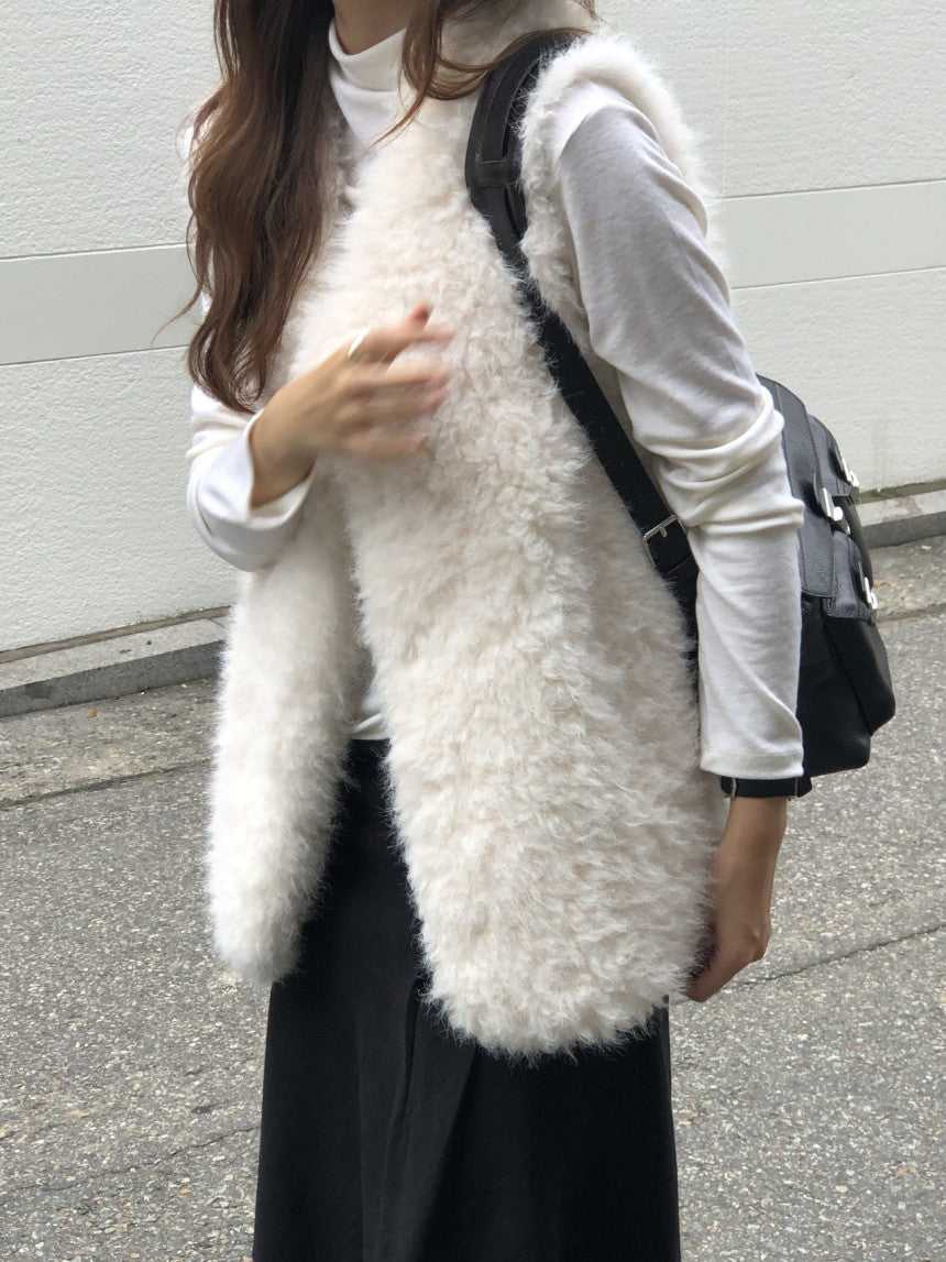 Kelly shearling vest