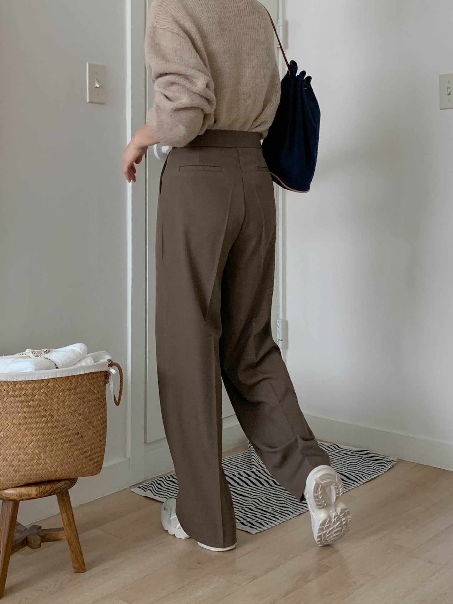 Fw one pintuck semi-wide slacks-3col ショート丈あり