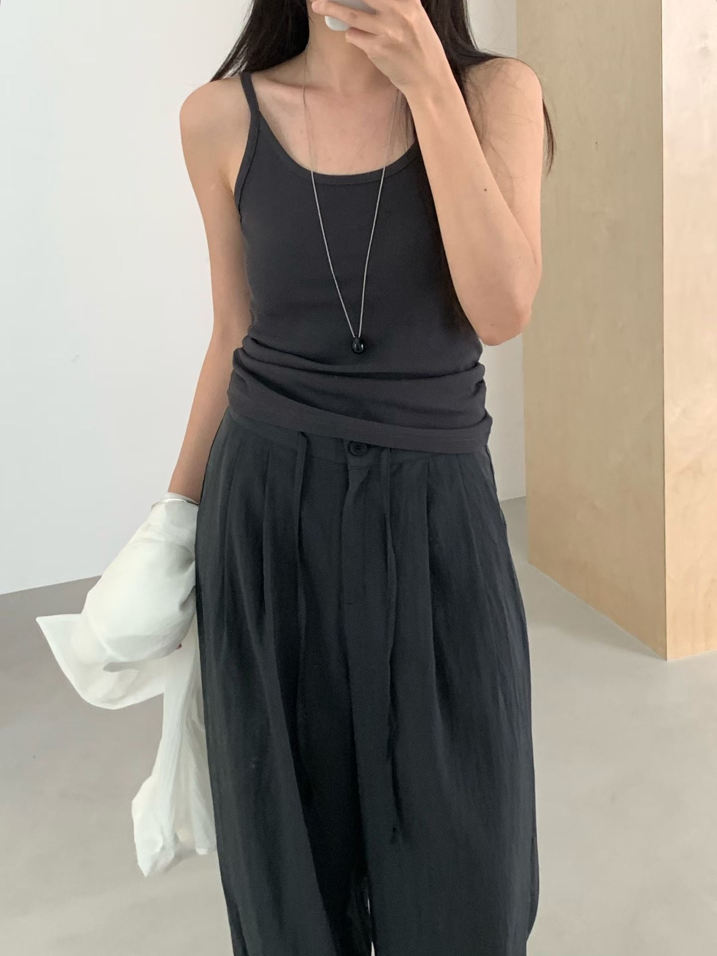 nutty sleeveless-4col