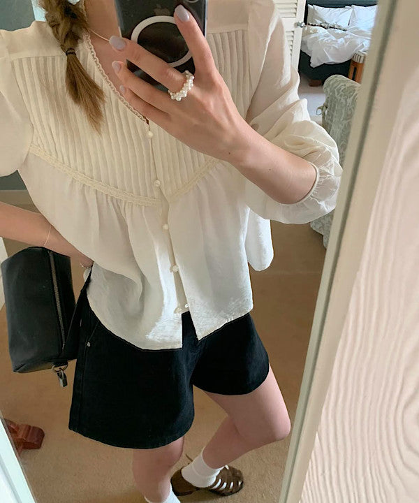 Bay pintuck blouse-2col