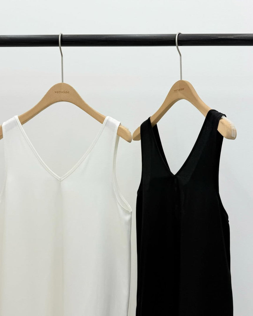 Ridge v-neck back string onepiece