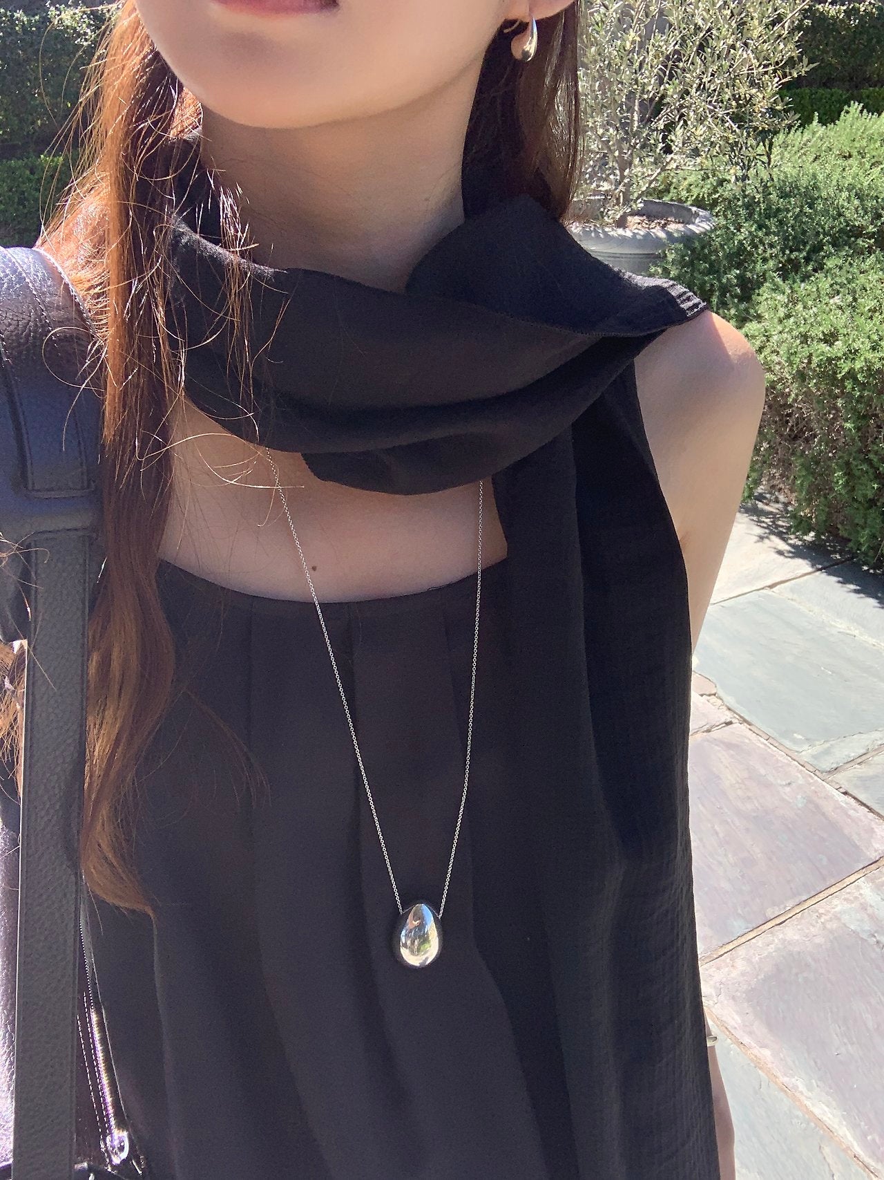 Peony wrinkle logo scarf-2col