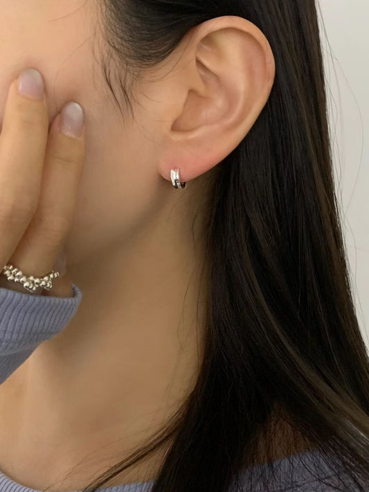 Luna Bold One Touch Earrings