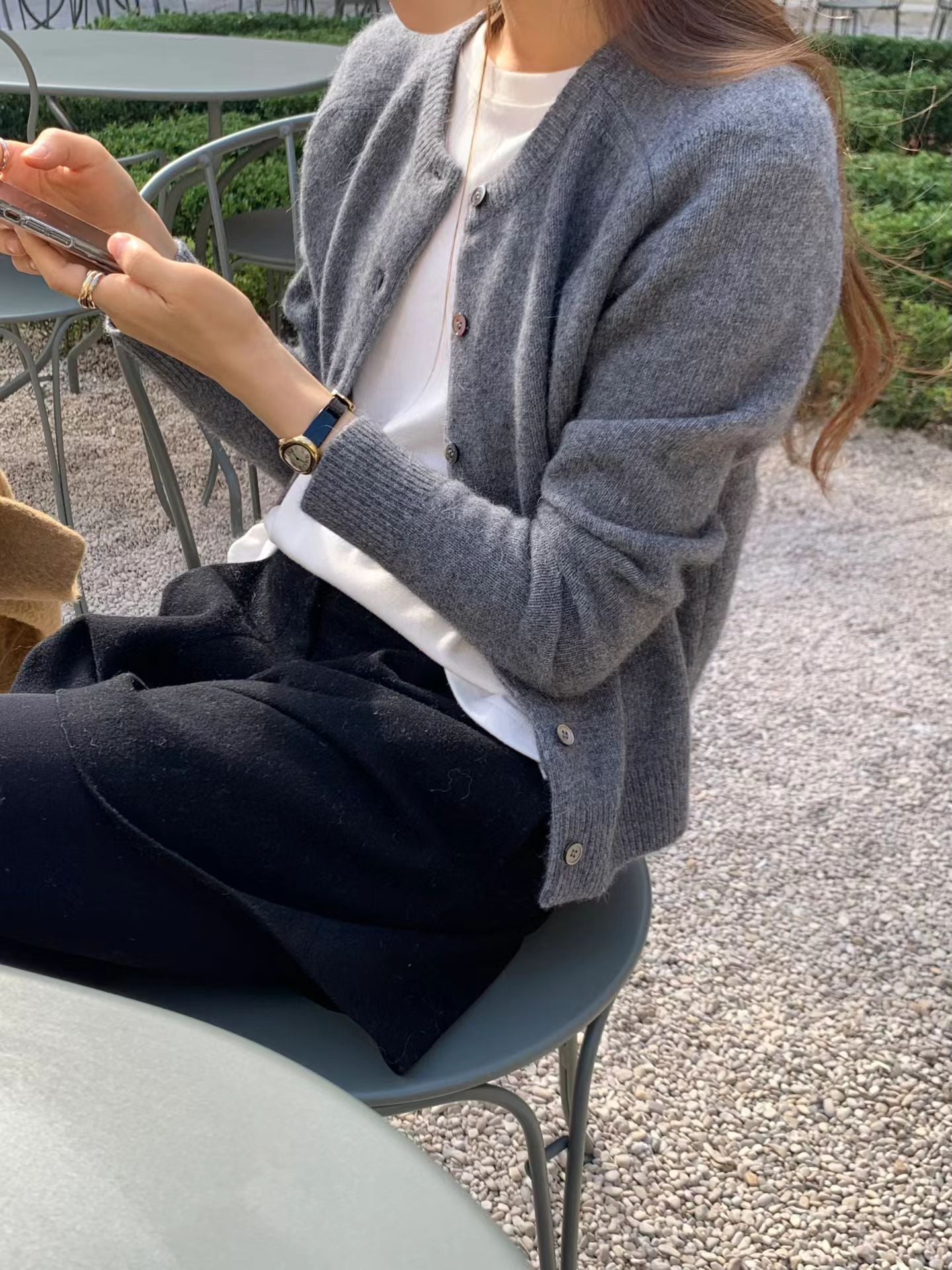 Ounce classic raccoon cardigan-2col