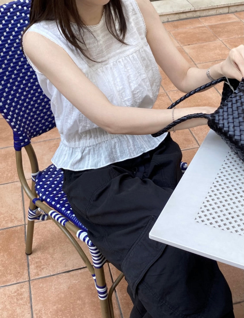 Saddle sleeves blouse