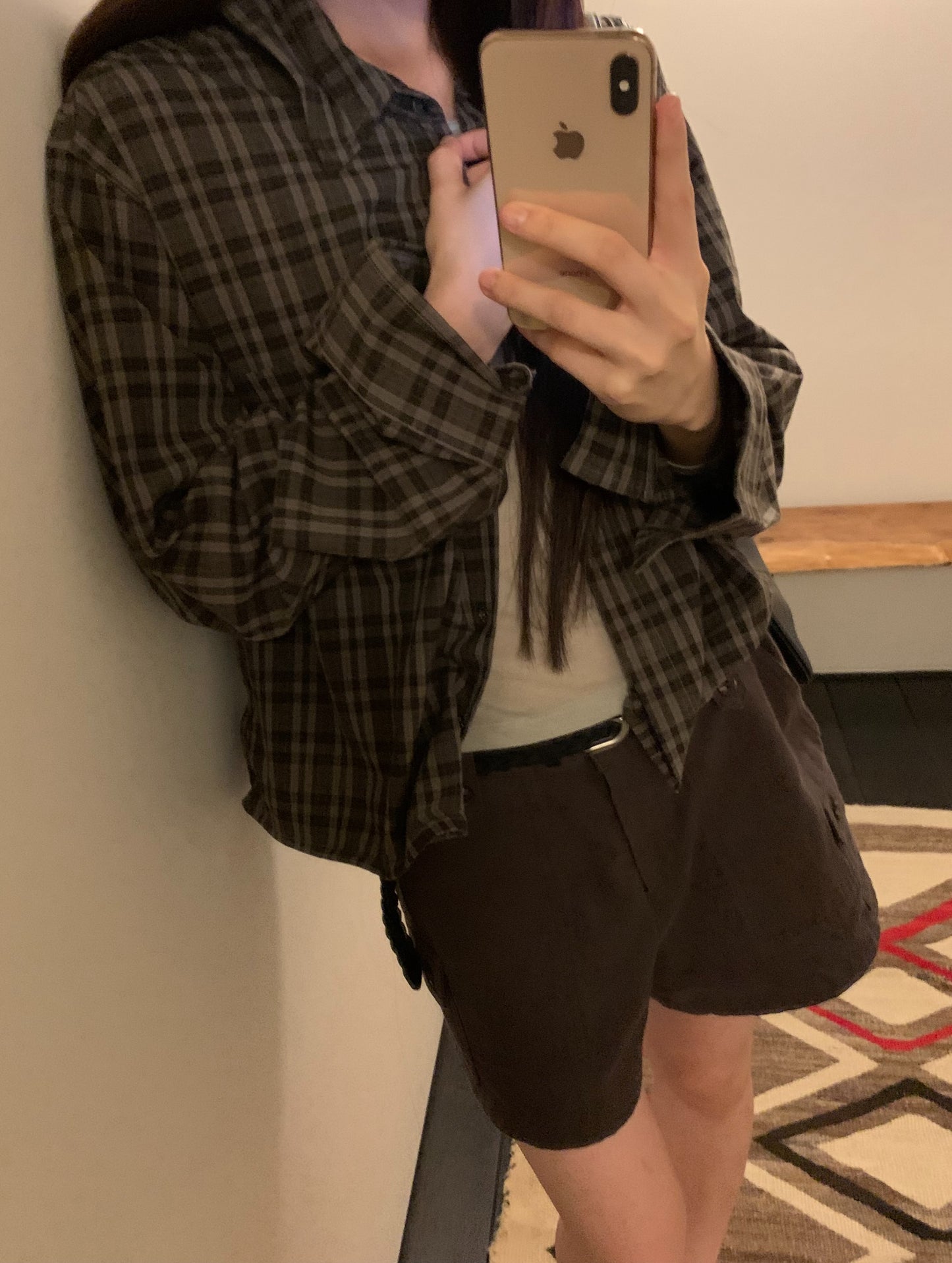 checkered wire shirt