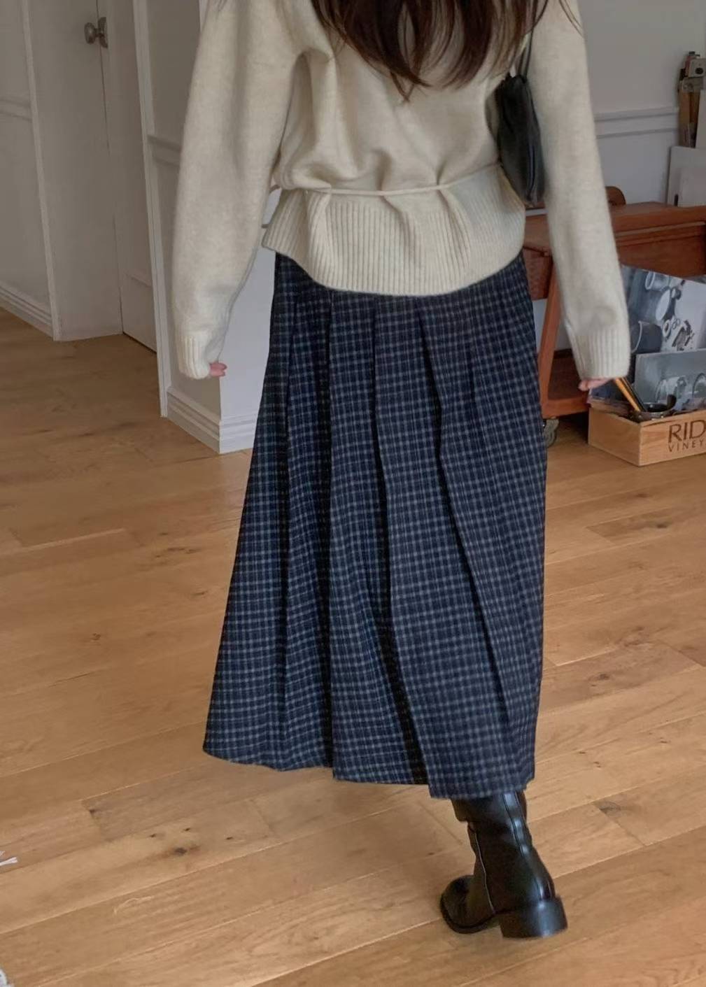 check pleated skirt