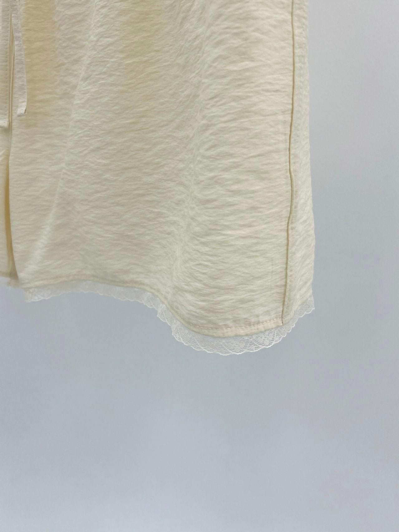 Pure lace half banding pants-3col