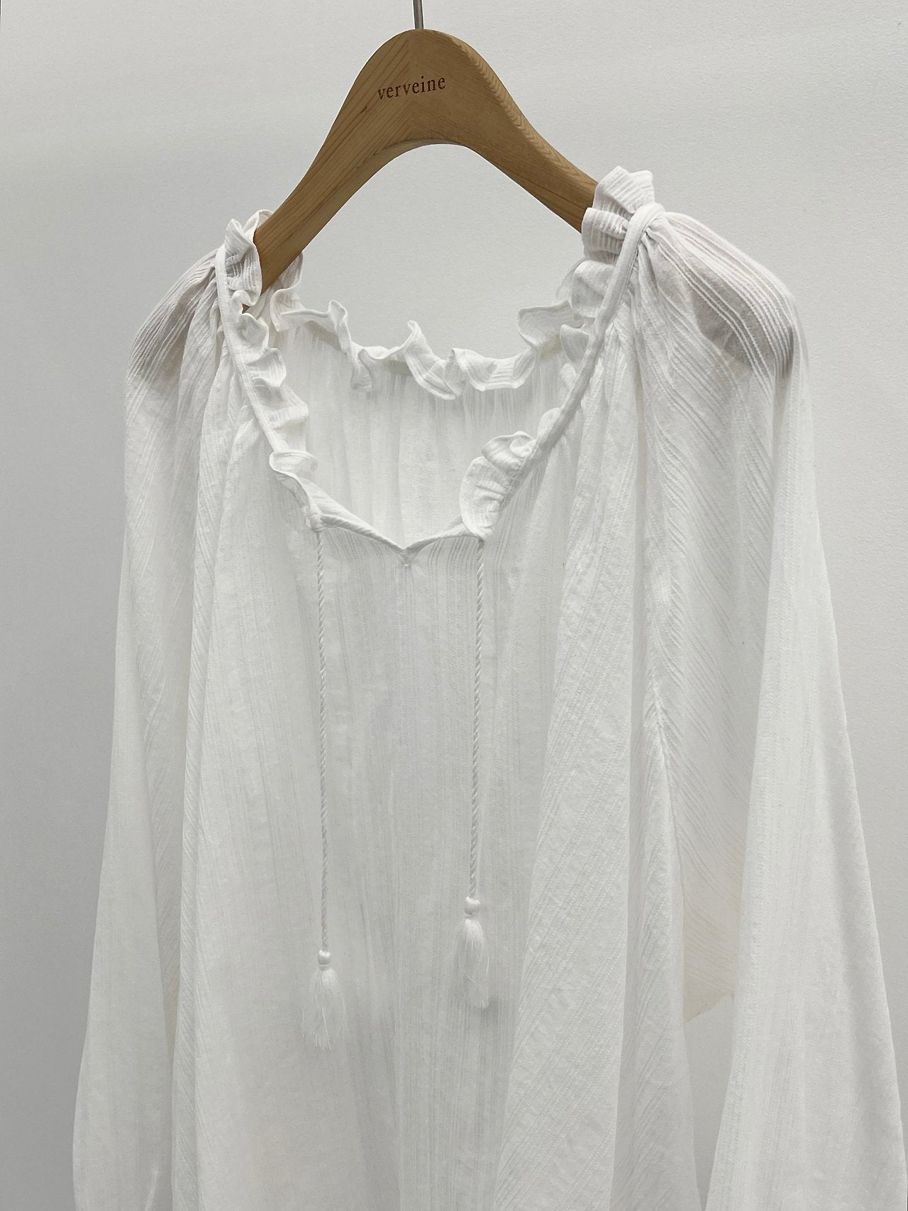 Lea tassel frill blouse