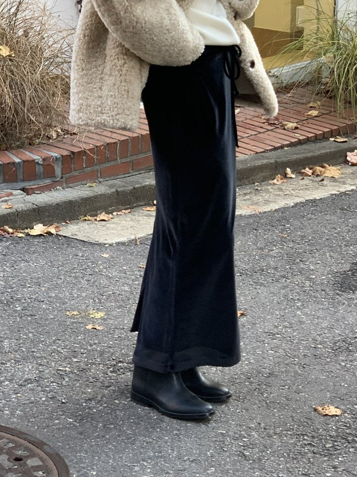 Viola string velvet h-line skirt