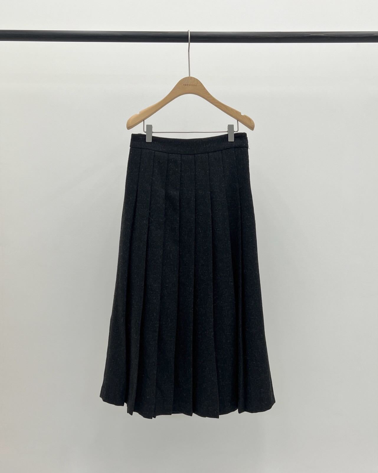 Betty pleated long skirt-2col