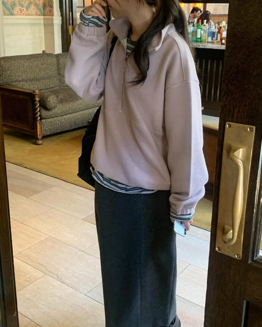 warm sweatshirt-3col