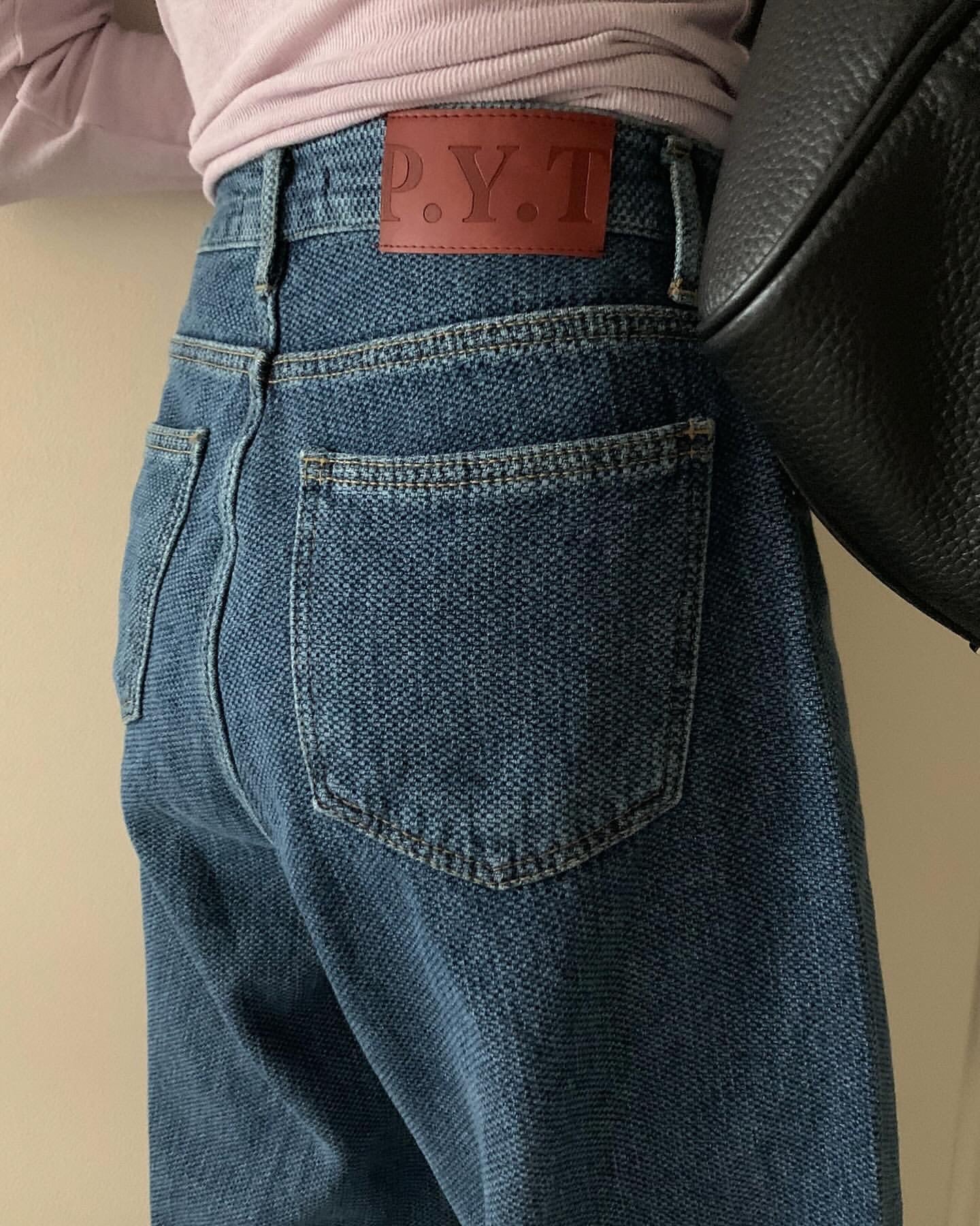 Free button denim