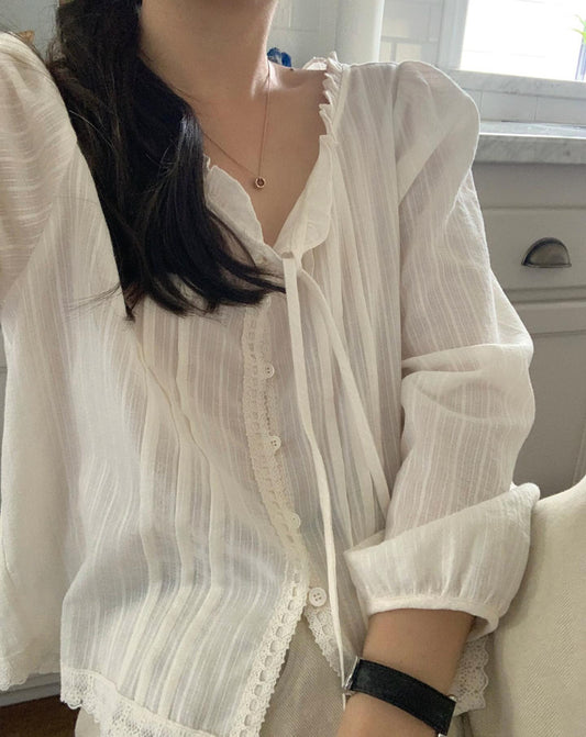 liter lily lace blouse