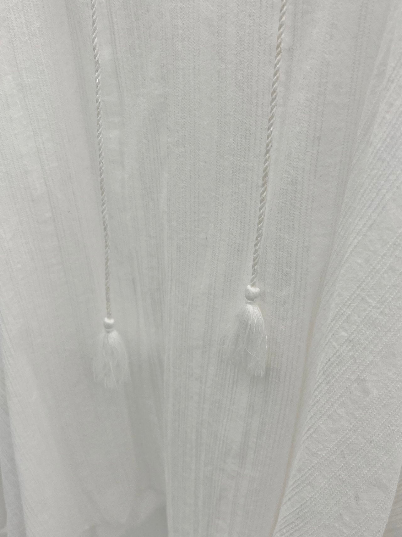 Lea tassel frill blouse
