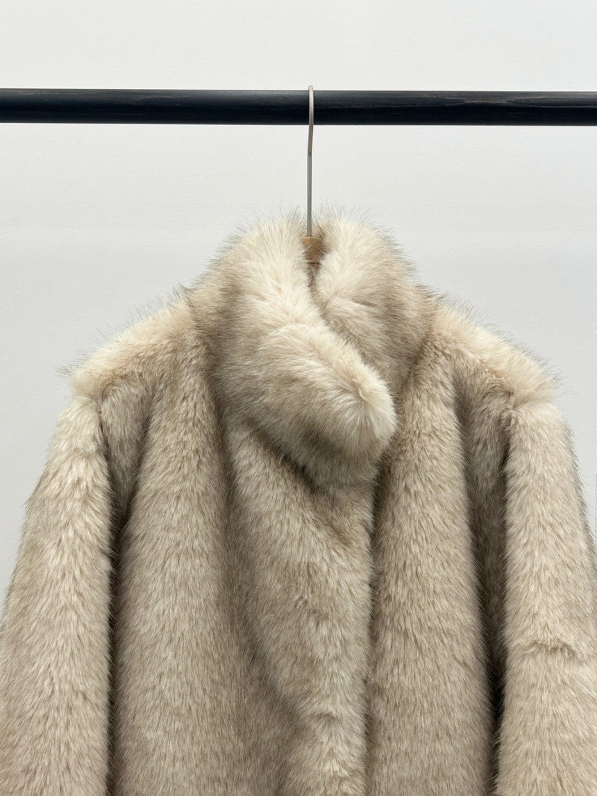 Birkin high neck linkning soft fur jacket
