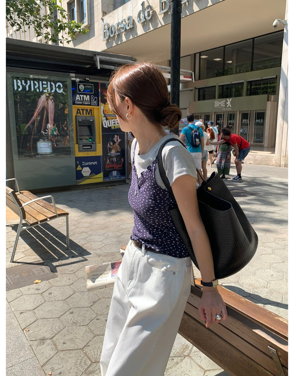Camellia sleeveless-3col