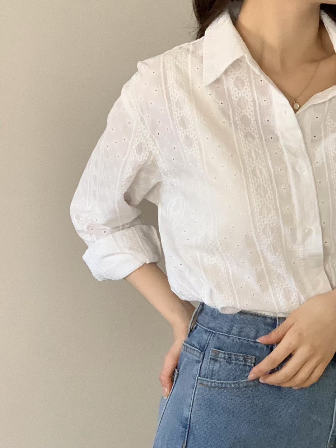 Rev lace shirt-2col
