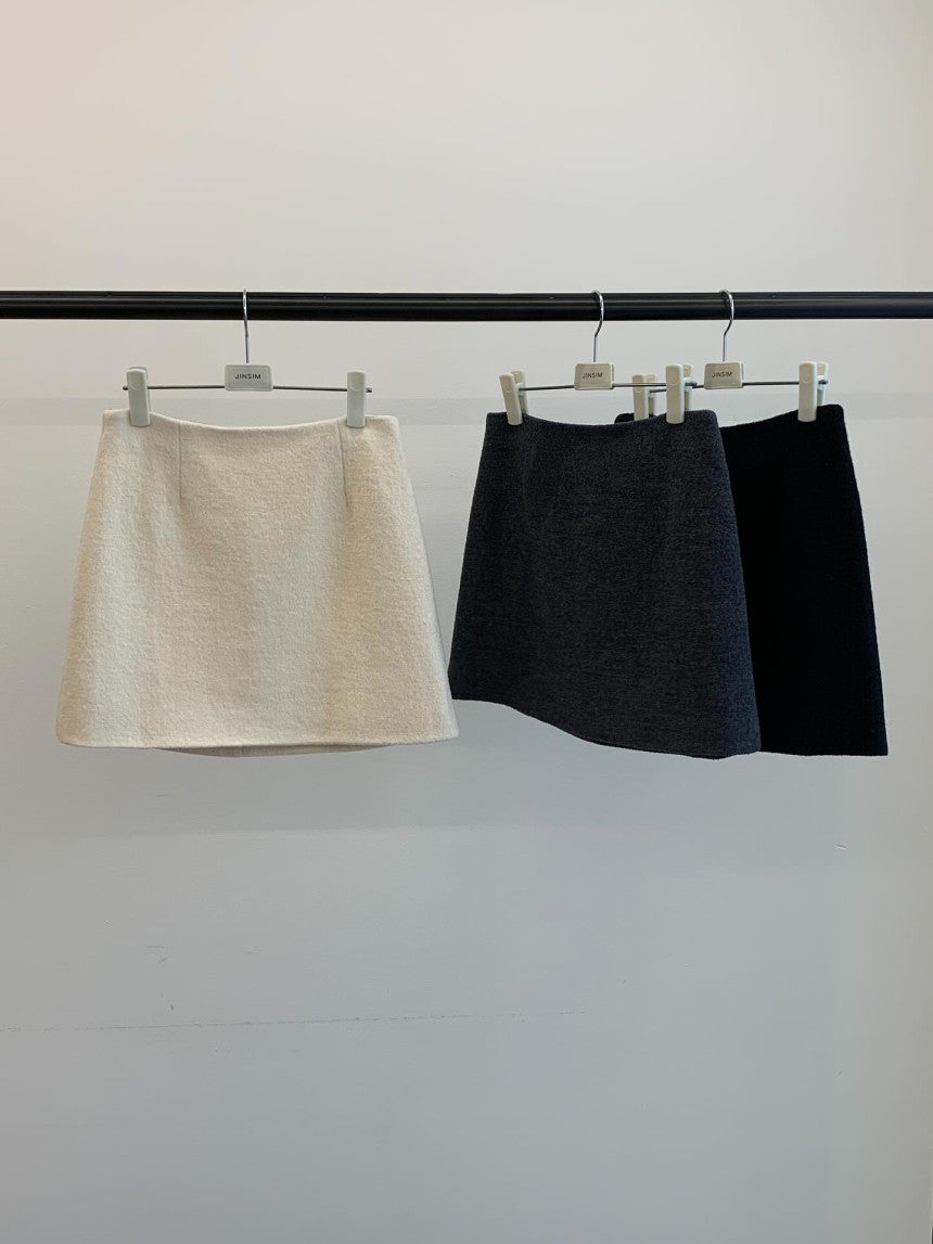 wooly skirt-3col
