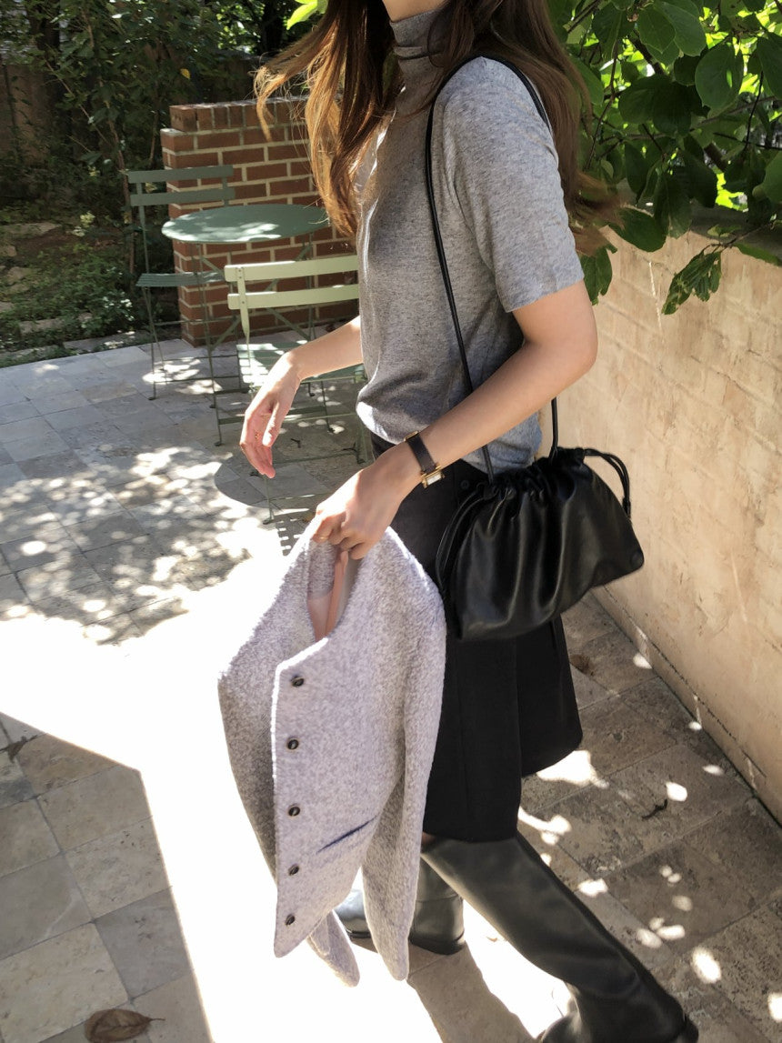 May mock-neck T-4col