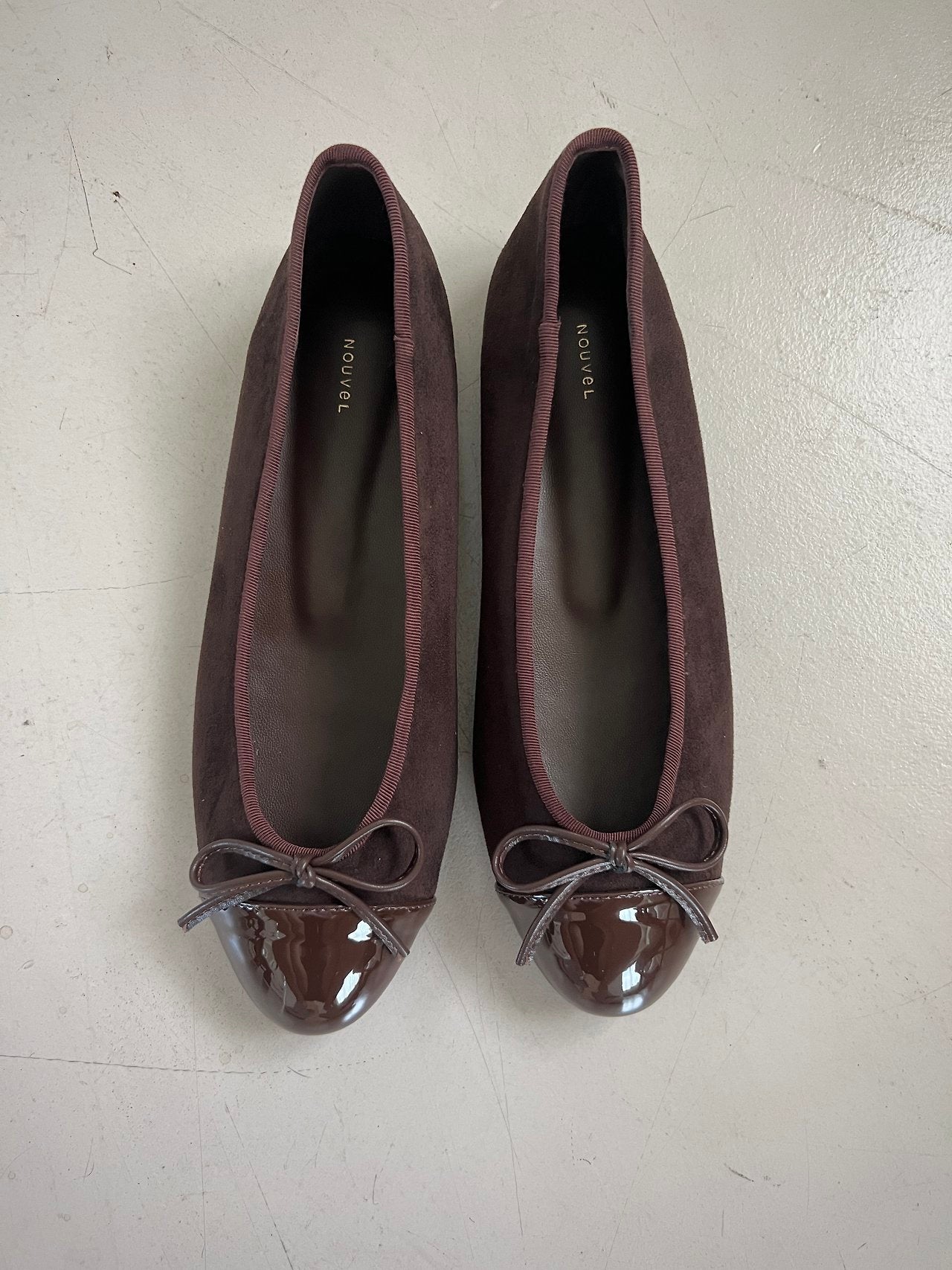 Autumn suede ribbon flats