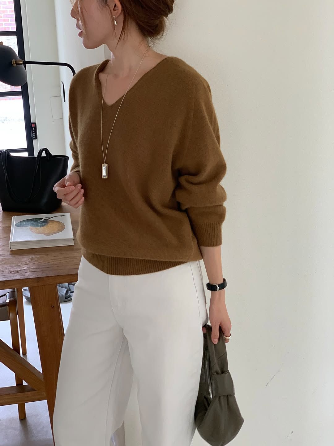 Hills fox wholegarment V-neck knit-3col