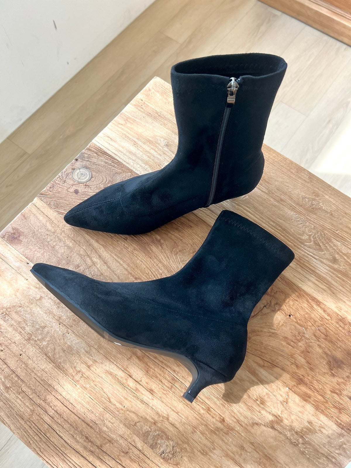 Stretch Suede Ankle Boots-4col