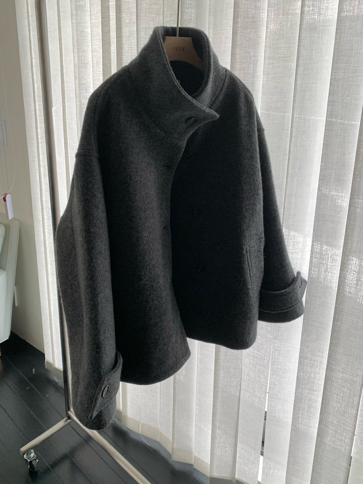 berry half bouclé ct 100% wool-2col