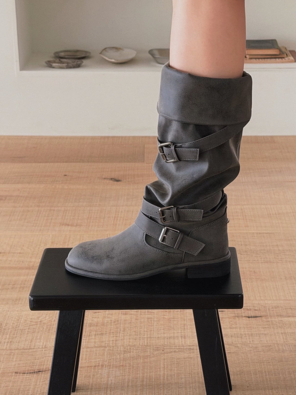 belted slouch boots-2col