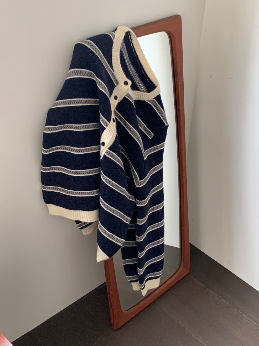 cookie cardigan-3col