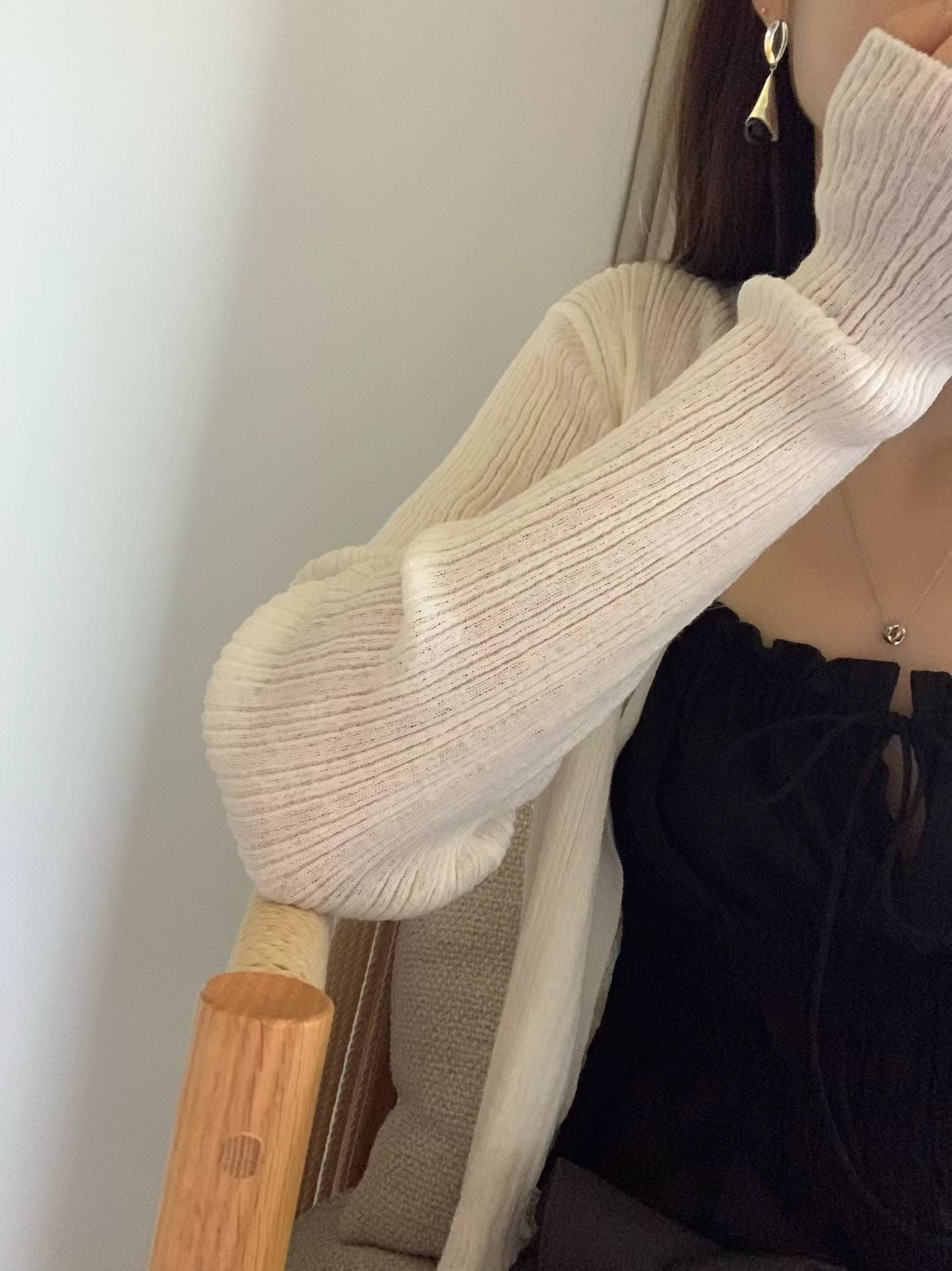Ounce ecru rib v cardigan-3col